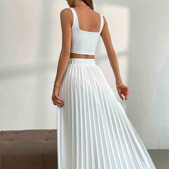 White Casual Women's Tank Top And Pleated Skirt 2-Piece Set - Picture 2 of 8